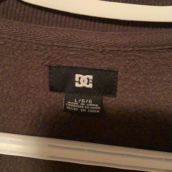 Vintage DC Shoes Sweater - Picture 2 of 3